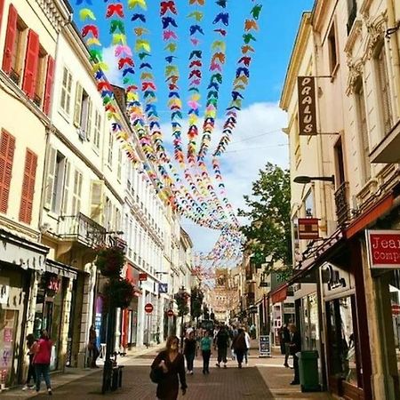 Les Ateliers D'Art Bed & Breakfast Roanne Exterior foto