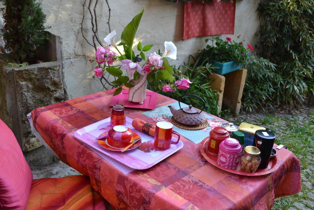 Les Ateliers D'Art Bed & Breakfast Roanne Exterior foto