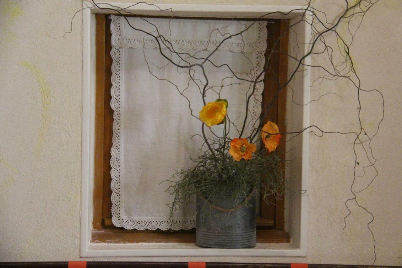 Les Ateliers D'Art Bed & Breakfast Roanne Exterior foto